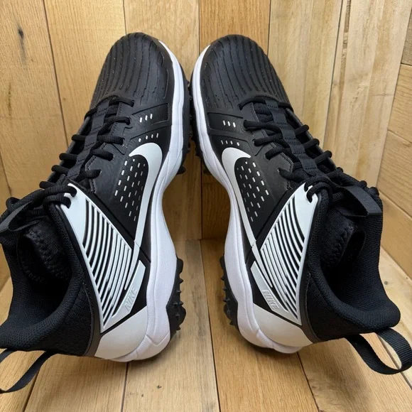 Nike Zoom Force Savage Pro 3 Shark Football Cleats Black/White FJ8163-002 Sz 14